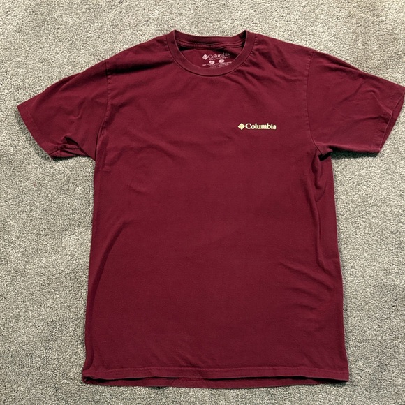 Columbia Burgundy Bison Graphic T for Men - Picture 4 of 4